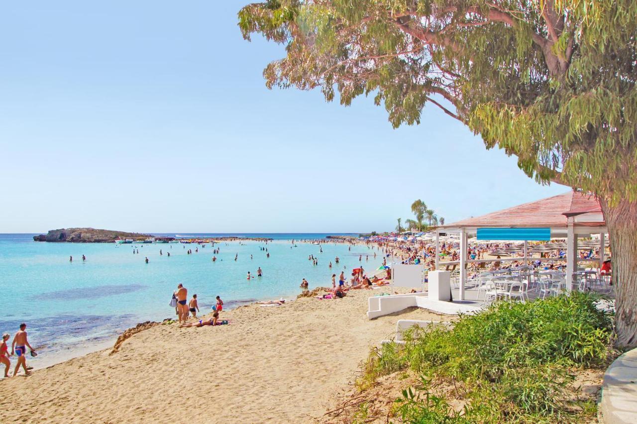 Villa Sunday Ayia Napa Exterior photo