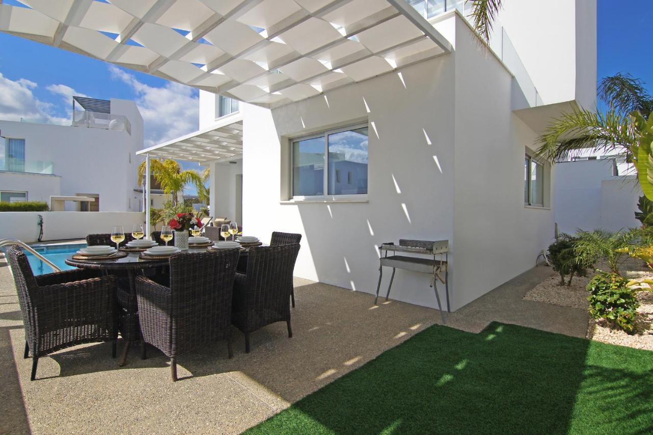 Villa Sunday Ayia Napa Exterior photo