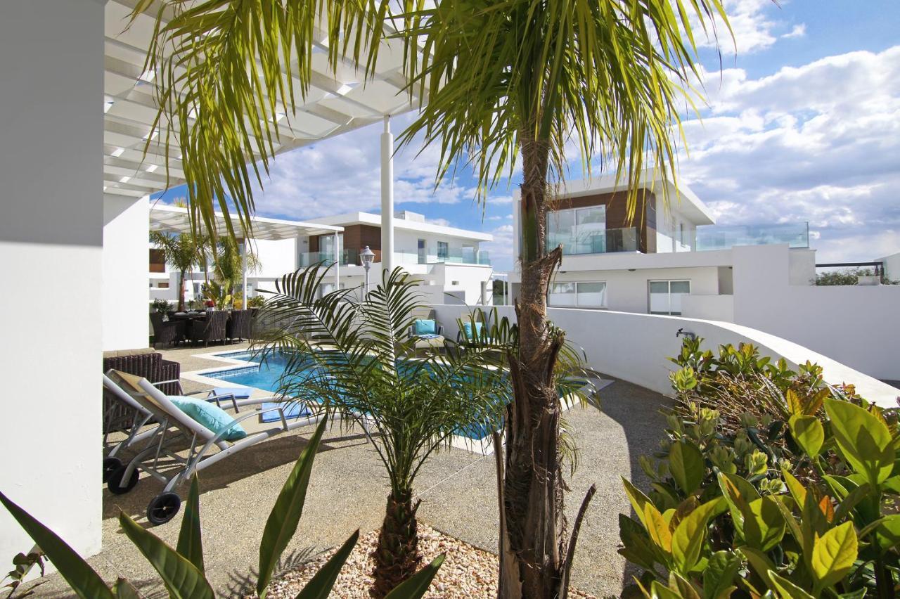 Villa Sunday Ayia Napa Exterior photo