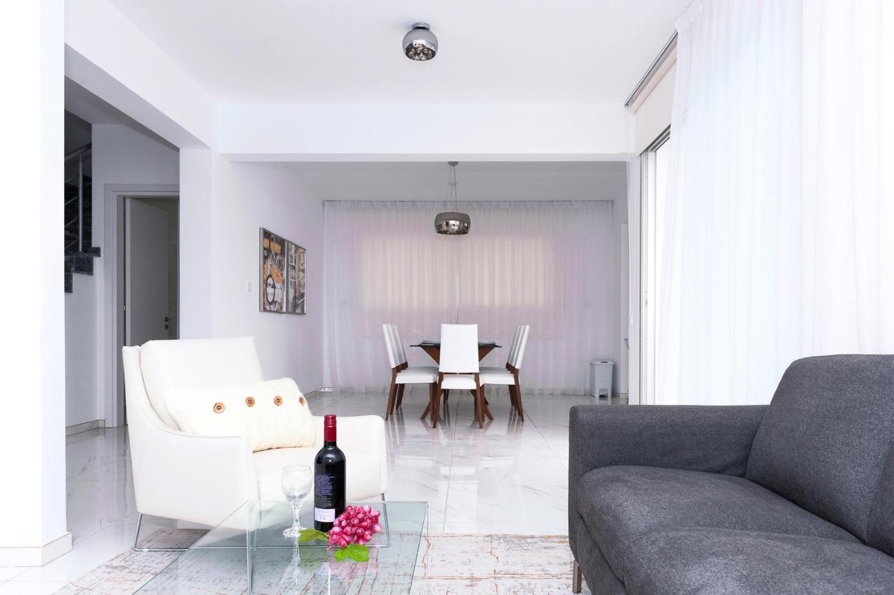 Villa Sunday Ayia Napa Exterior photo